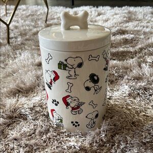 Peanuts White and Black Snoopy Cookie Jar